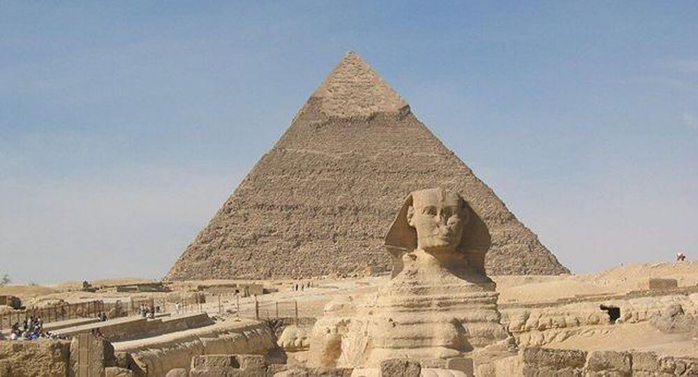 Kim tự tháp tượng nhân sư tại Giza