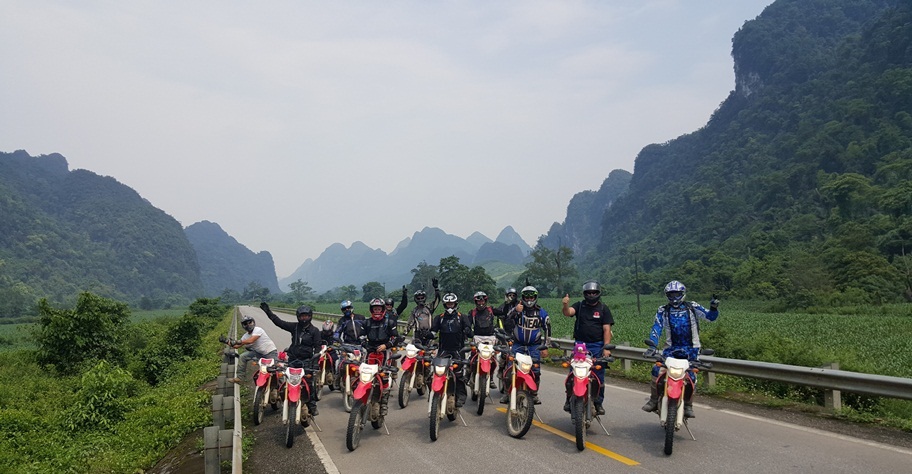 Motorbike Trip from Saigon To Hanoi