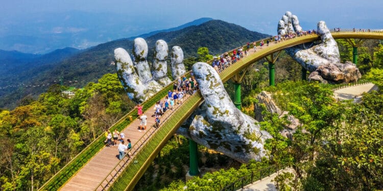 Key Documents for Vietnamese Tourist Visa – Get Started!